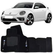 Tapete Carpete Fusca 2013 à 2016 Preto Logo Bordado Jogo 5 Peças Ecotap S4233 Automotivo Soft Tapete Carpete Fusca 2013 à 2016 Preto Logo Bordado Jogo 5 Peças Ecotap S4233 Automotivo Soft