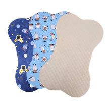Tapete Comedouro Pet Impermeável e Higiênico para Cães e Gatos Pequenos Kit com 3 Tapetes Estampados Tapete Comedouro Pet Impermeável e Higiênico para Cães e Gatos Pequenos Kit com 3 Tapetes Estampados
