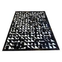 Tapete couro marrom café triângulos 1,50x2,00 com bordas