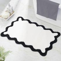 Tapete de banho DyeFury Luxury Cute White com borda preta recortada