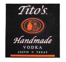 Tapete de Bar Tito's 41x41 cm de Borracha Antiderrapante Tapete de Bar Tito's 41x41 cm de Borracha Antiderrapante