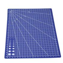 Tapete de corte Zyyini, acolchoado A4 durável antiderrapante com linhas de grade