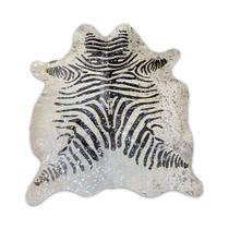 Tapete de Couro em Formato de Boi - Devorê 00913