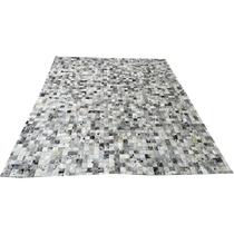 Tapete de couro preto branco salino 2,00x2,50 s/b pç 5x5cm Tapete de couro preto branco salino 2,00x2,50 s/b pç 5x5cm