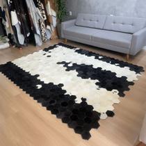 Tapete De Couro Preto e Branco 200x250 Placas Hexagonal 12cm - Envio Imediato