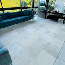 Tapete de Couro Quadriculado Off White 3x2m com placas de 50x50cm 0081071