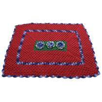 Tapete De Crochê Artesanal 87Cm Barbante Vermelho N6 Borda Azul Para Decorar Escritório Quarto Sala