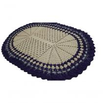 Tapete De Crochê Oval Branco E Azul Artesanal Tapete De Crochê Oval Branco E Azul Artesanal
