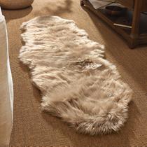 Tapete de pele sintética Ashler Ultra Soft 60x180cm bege para quarto