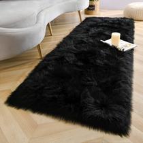 Tapete de pele sintética LOCHAS Soft Fluffy para quarto 60x150cm branco Tapete de pele sintética LOCHAS Soft Fluffy para quarto 60x150cm branco