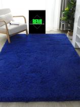 Tapete de sala felpudo 4x2 sendo 4 metros de comprimento por 2 metros de largura Tapete de sala felpudo 4x2 sendo 4 metros de comprimento por 2 metros de largura