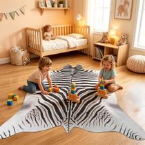 Tapete Easycozy Estampa Zebra em Pelo Sintético Antiderrapante Tapete Easycozy Estampa Zebra em Pelo Sintético Antiderrapante