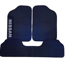 Tapete emborrachado universal 3 peças com um logo com nome da montadora nissan Tapete emborrachado universal 3 peças com um logo com nome da montadora nissan