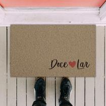 Tapete Entrada Capacho Antiderrapante Vinil Super Print Doce Lar 40cm x 60cm Kapazi