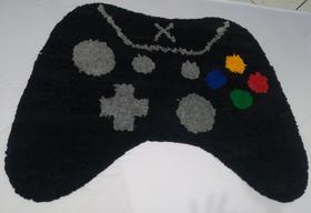 Tapete Frufru Controle de Video Game (XBOX) - Preto - 1mx 85cm - Etc e Tal Artesanato Tapete Frufru Controle de Video Game (XBOX) - Preto - 1mx 85cm - Etc e Tal Artesanato