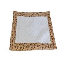 Tapete Higiênico Impermeavel Grande Branco Patinha Marrom - ComfortPet