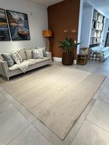 TAPETE MARIANA BEGE 2,50x3,00 TAPETE MARIANA BEGE 2,50x3,00