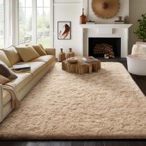 Tapete Ophanie 203x254cm Bege Macio e Peludo Grosso Tapete Ophanie 203x254cm Bege Macio e Peludo Grosso