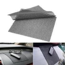 Tapete Para Painel de Carro Anti Derrapante Suporte de Celular Multiuso 22x19 CORES VARIADAS Tapete Para Painel de Carro Anti Derrapante Suporte de Celular Multiuso 22x19 CORES VARIADAS