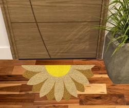 Tapete para porta flor meia lua. Tapete para porta flor meia lua.