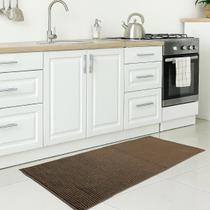 Tapete passadeira soft antiderrapante macarrão cor marrom