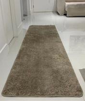 Tapete passadeira trilho corredor sala quarto hotel pelo macio 0,66x2,30 não escorrega pratatextil (areia)