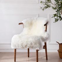 Tapete Paufell Faux Fur Pele de ovelha 60x90cm branca Tapete Paufell Faux Fur Pele de ovelha 60x90cm branca