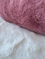 Tapete Pele de Coelho Macio Alto Luxo Antiderrapante para Sala e Quarto Tapete Pele de Coelho Macio Alto Luxo Antiderrapante para Sala e Quarto