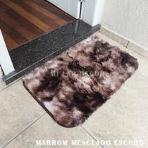 Tapete Peludo para Porta Sala Felpudo 40cm x 60cm Antiderrapante Shaggy