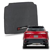 Tapete Porta Malas para Corolla Cross 2021 a 2026 Borracha Impermeável com Bordado Tapete Porta Malas para Corolla Cross 2021 a 2026 Borracha Impermeável com Bordado