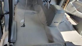 Tapete premium cinza claro acoplado para Hilux Automática Tapete premium cinza claro acoplado para Hilux Automática