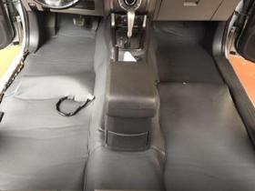 Tapete premium material sintético para Hilux Automática nova