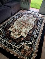 Tapete Sala/Quarto Aveludado Preto Floral - 2,00 x 3,00 Tapete Sala/Quarto Aveludado Preto Floral - 2,00 x 3,00