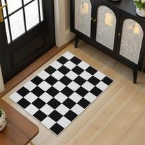 Tapete Terrug preto e branco quadriculado 60x90cm lavável Tapete Terrug preto e branco quadriculado 60x90cm lavável