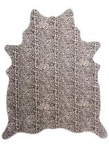 Tapete WARM HAVEN com estampa de leopardo 79 x 103 cm Tapete WARM HAVEN com estampa de leopardo 79 x 103 cm