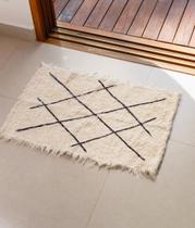 Tapetinho bordado lines - 0,50x0,70