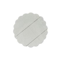 Tapetinhos branco fundo rendado para doces 7 cm. c/ 1000 un. Tapetinhos branco fundo rendado para doces 7 cm. c/ 1000 un.