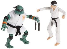 Tartarugas Ninjas Mutantes Adolescentes vs. Cobra Kai Mikey vs. Daniel LaRusso Combate em Dobro