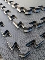 Tatame Tapete EVA Dupla Face Preto e Cinza 50x50x3cm 30mm Tatame Tapete EVA Dupla Face Preto e Cinza 50x50x3cm 30mm