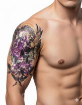 Tatuagem Temporária Caveira com Flores e Adagas 19x12cm - Tattoo Realista Roxa Premium Tatuagem Temporária Caveira com Flores e Adagas 19x12cm - Tattoo Realista Roxa Premium