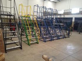 TDAÇO Escadas Plataforma Vários Modelos Sob Medida TDAÇO TDAÇO Escadas Plataforma Vários Modelos Sob Medida TDAÇO