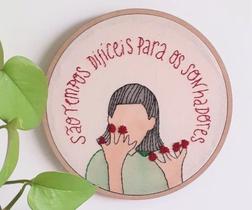 Tecido com risco para bordado livre com guia de pontos e tutoriais. Risco:Amelie2 Tecido com risco para bordado livre com guia de pontos e tutoriais. Risco:Amelie2
