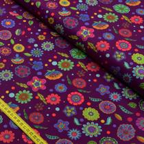 Tecido Estampado para Patchwork - Flowers by Marina Landi: Fundo Bordô ML003 (0,50x1,50)