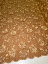 Tecido Laise Bordada 3D 100 algodão (1 metro x 1,4m)