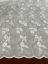Tecido Laise Bordada 3D 100 algodão (1 metro x 1,4m) Tecido Laise Bordada 3D 100 algodão (1 metro x 1,4m)