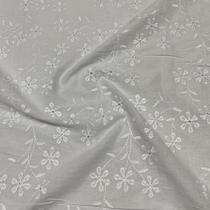 Tecido Lese Bordada Estampa Raminhos 1,35m 100% Algodão Laise - Ideal para Vestidos e Saias Tecido Lese Bordada Estampa Raminhos 1,35m 100% Algodão Laise - Ideal para Vestidos e Saias