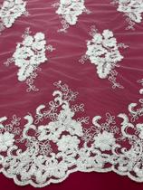 Tecido Tule Bordado Floral Espaçado Branco