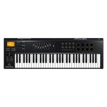Teclado controlador MIDI/USB MOTOR 61 - Behringer