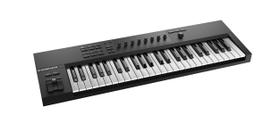 Teclado controlador Native Instruments Komplete Kontrol A49