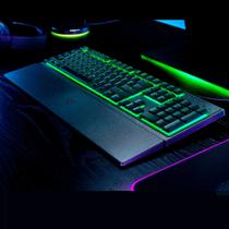 Teclado Gamer Razer Ornata V3 X, Membrana, RGB, ANSI, USB, Black, RZ0304470200R3U1